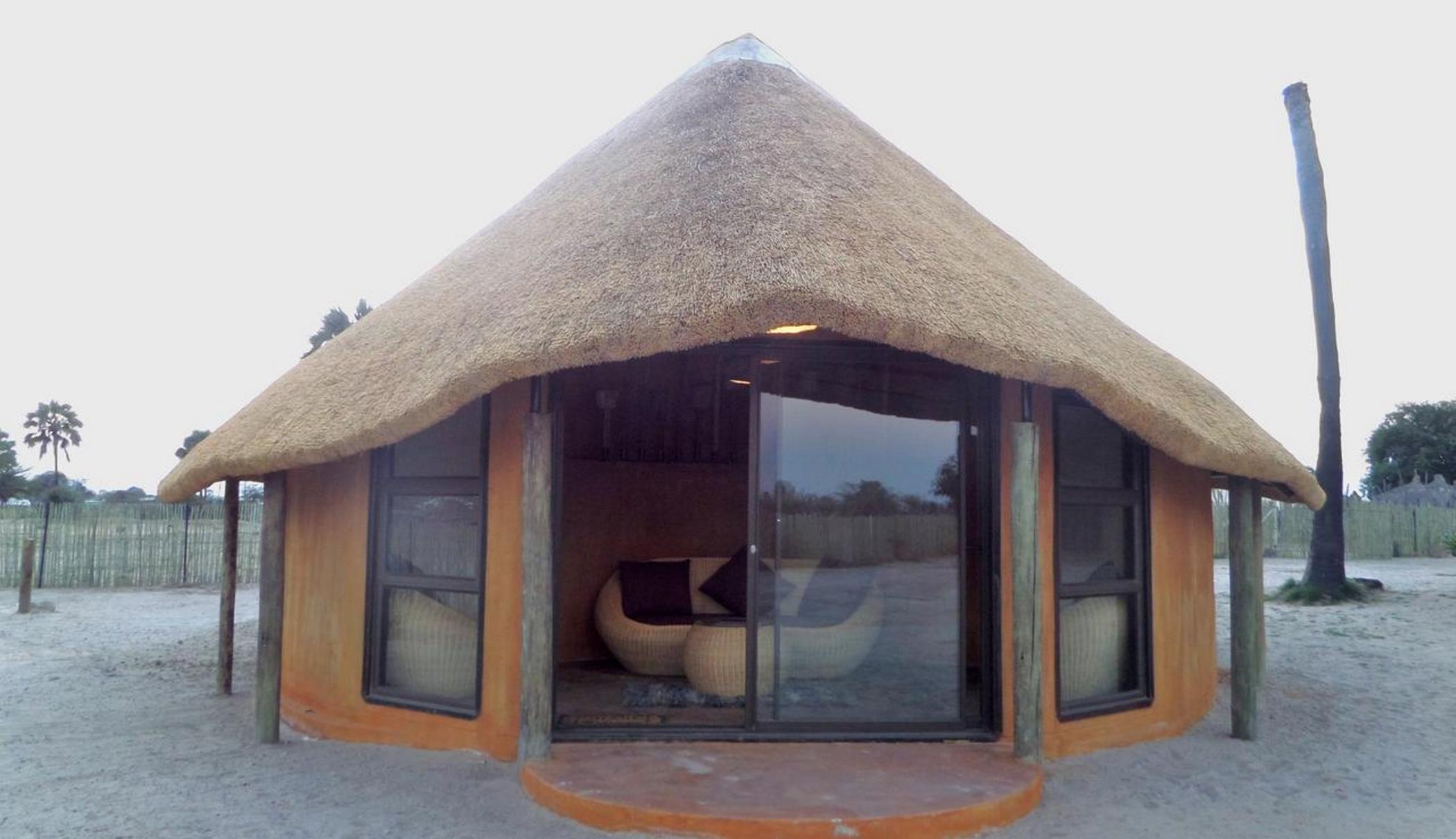 Ongula Village Homestead Lodge Ondangwa Eksteriør billede