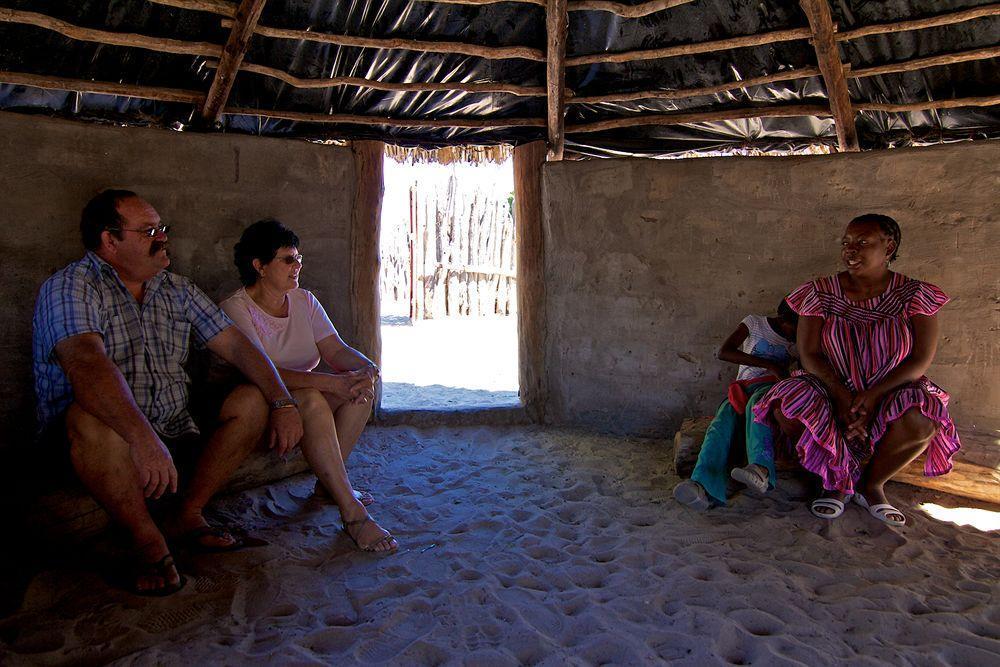 Ongula Village Homestead Lodge Ondangwa Eksteriør billede