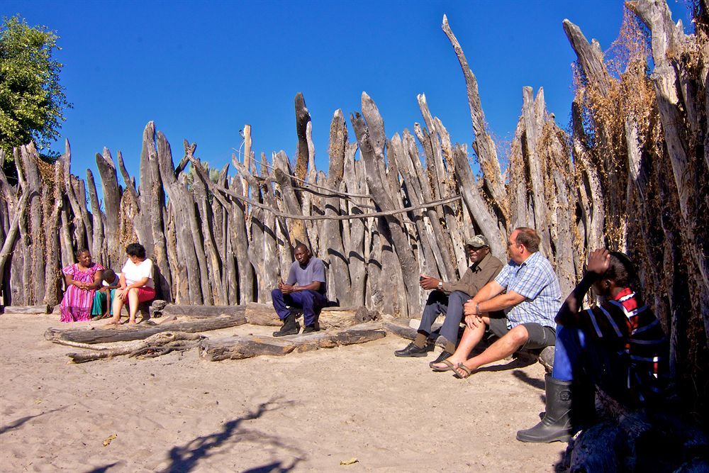 Ongula Village Homestead Lodge Ondangwa Eksteriør billede